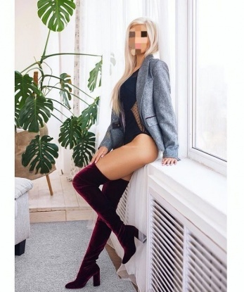 Людмила, 21